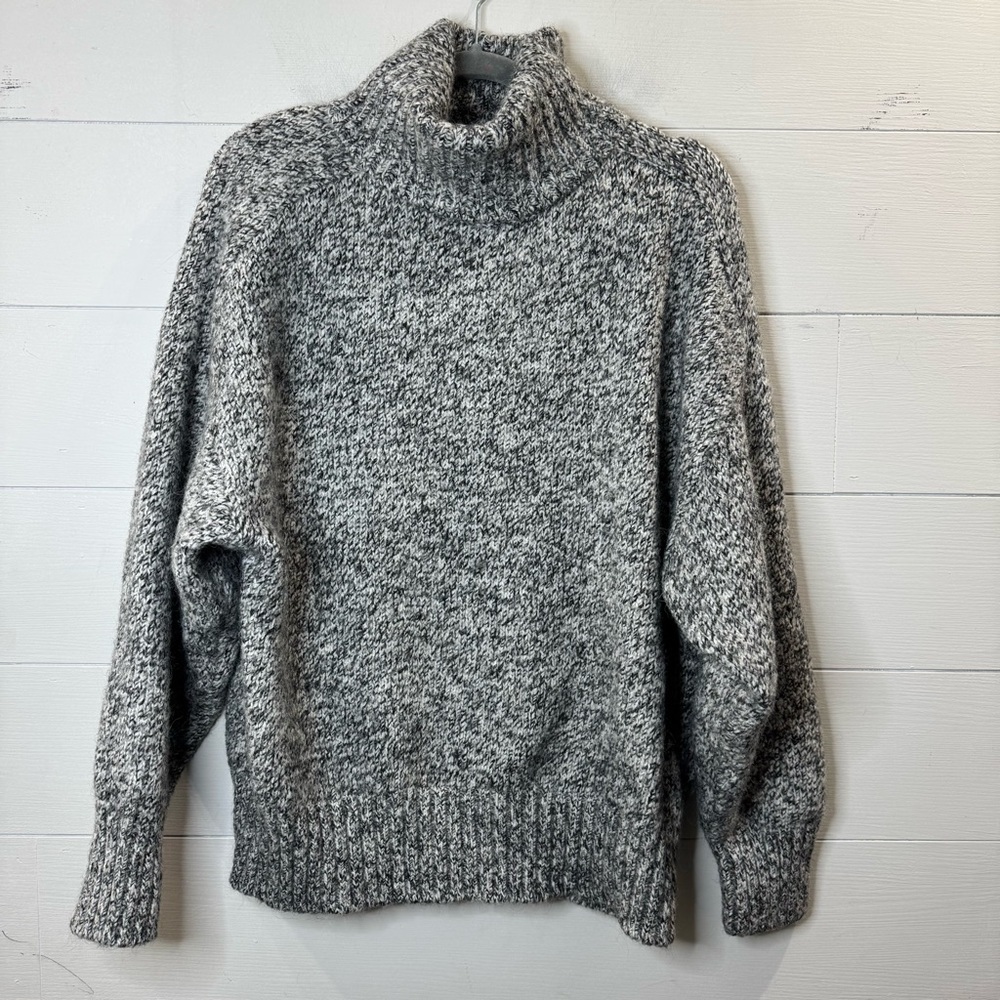 Zara | NWOT Women's Wool Alpaca Blend Turtleneck Cozy Sweater Size Large